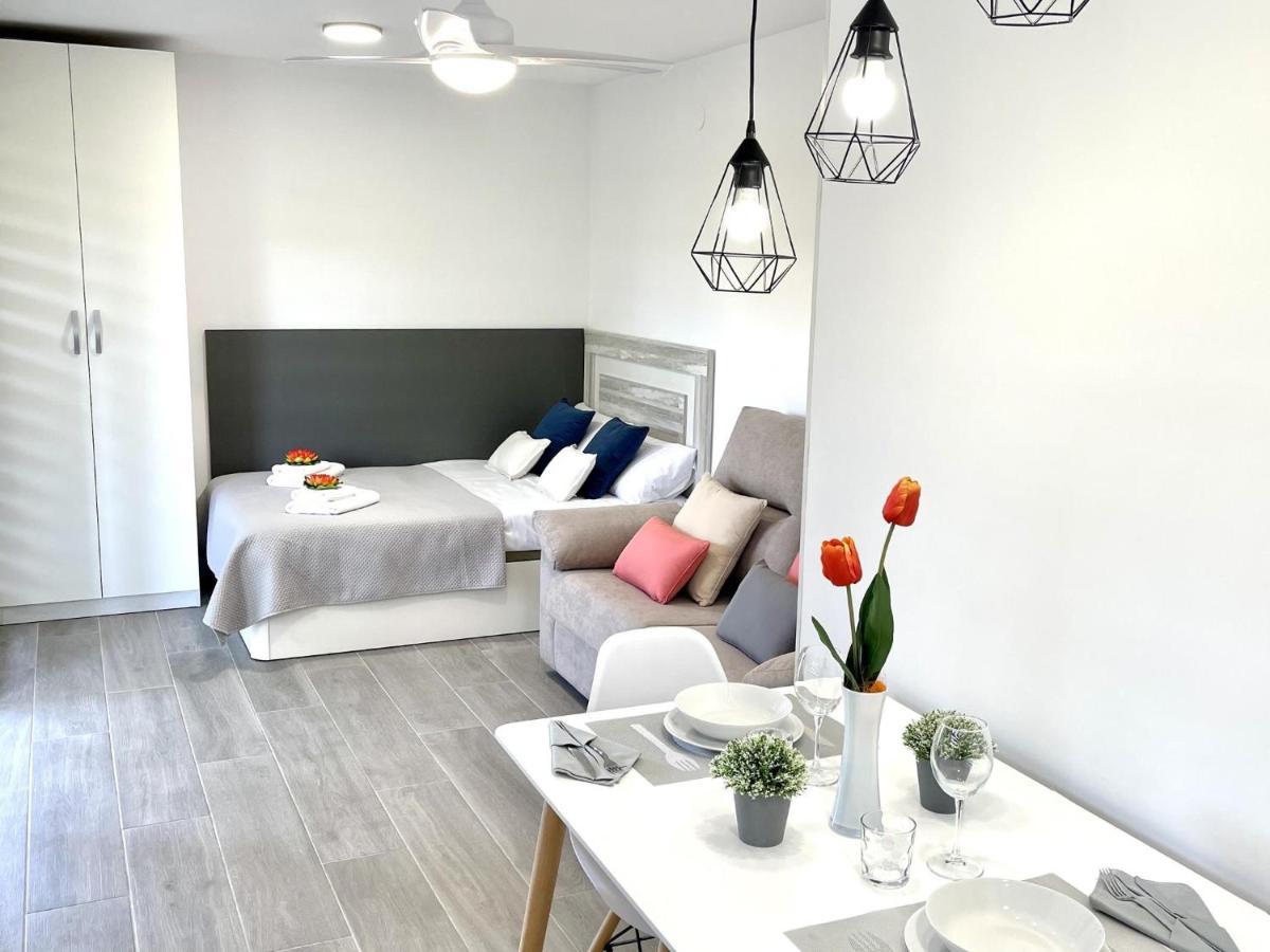 Apartbeach Novelty 3º Frente Playa Y Gran Terraza Салоу Экстерьер фото